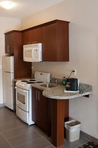 Western Star Inn And Suites Carlyle المظهر الخارجي الصورة
