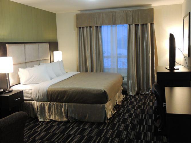 Western Star Inn And Suites Carlyle الغرفة الصورة