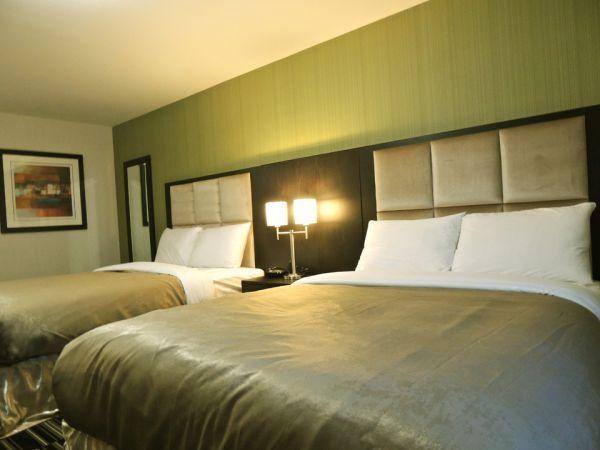 Western Star Inn And Suites Carlyle المظهر الخارجي الصورة